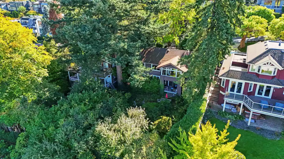 Loft / Bonus Room Photo of 4523 W 1st Avenue, Vancouver, BC