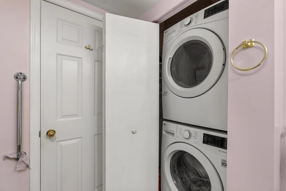 Loft / Bonus Room Photo of 501 728 Farrow Street, Coquitlam, BC