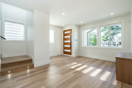 15492 Thrift Avenue, White Rock, BC, White Rock — Half Duplex for sale
