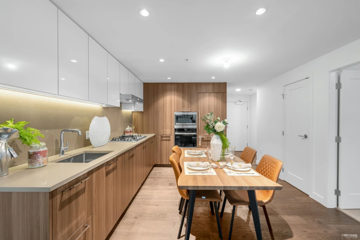 Dining Area Photo of 605 8160 Mcmyn Way, Richmond, BC