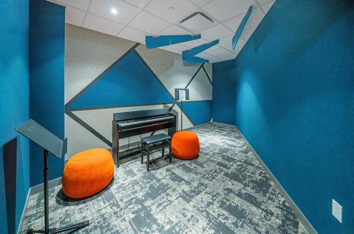 Hot Tub / Spa Photo of 605 8160 Mcmyn Way, Richmond, BC