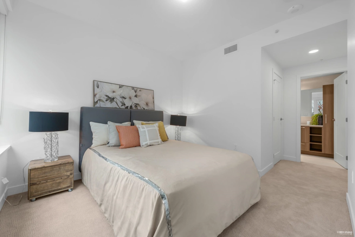 Primary Bathroom Photo of 605 8160 Mcmyn Way, Richmond, BC