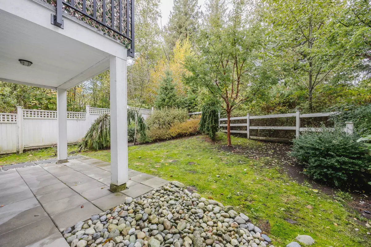 Outdoor Patio Photo of 1 19299 64 Avenue, Surrey, BC