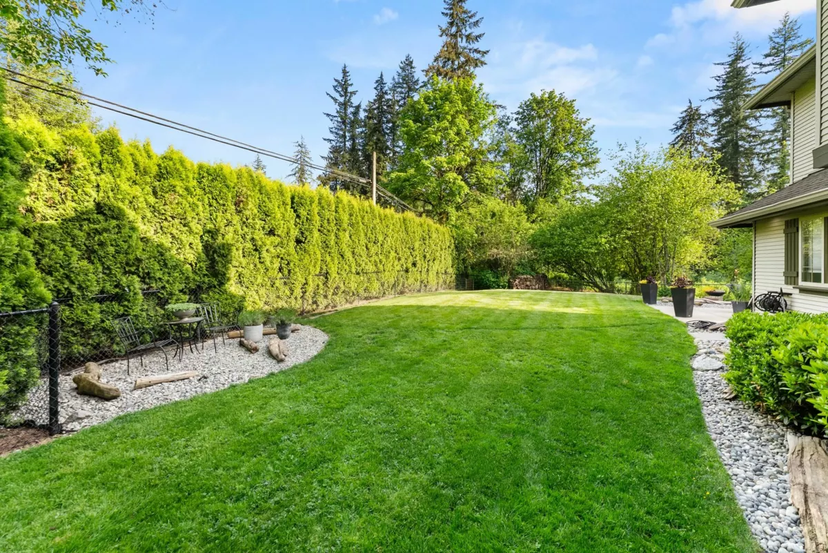 Hot Tub / Spa Photo of 9773 208 Street, Langley, BC