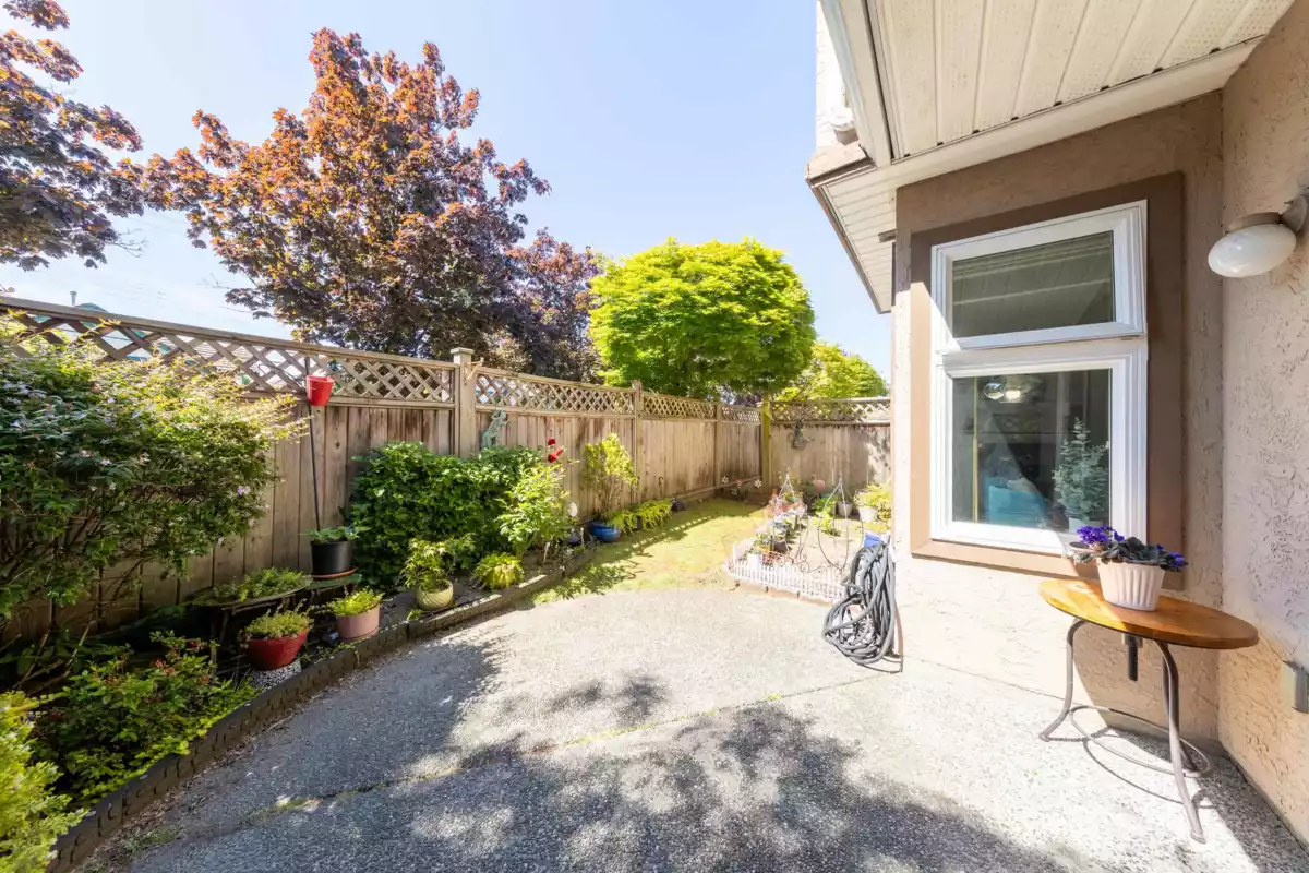 Backyard Photo of 4 7171 Blundell Road, Richmond, BC