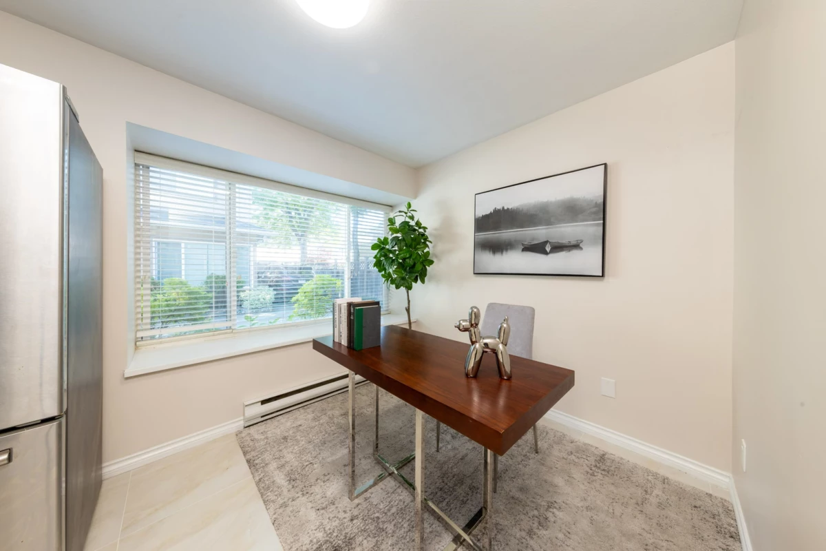 Bedroom 3 Photo of 4 7171 Blundell Road, Richmond, BC