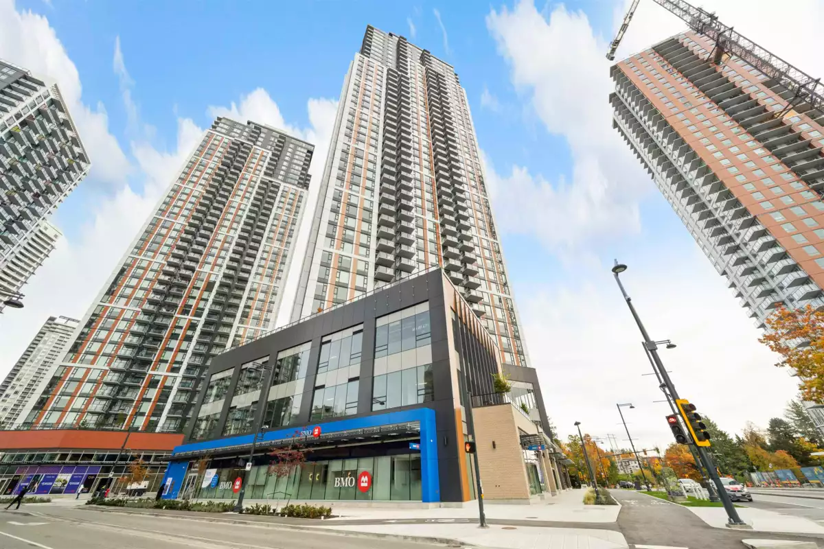 Hot Tub / Spa Photo of 4208 13745 George Junction, Surrey, BC