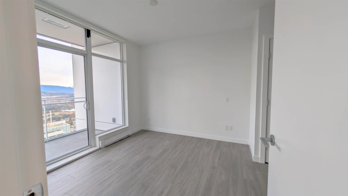 Bedroom 3 Photo of 5008 4670 Assembly Way, Burnaby, BC