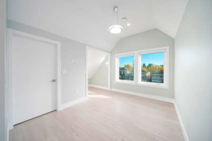 Entry Foyer Photo of 5350 Lanark Street, Vancouver, BC