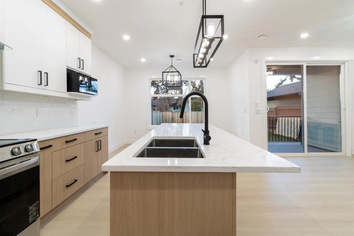 Primary Bathroom Photo of 7801 116 Street Street, Delta, BC