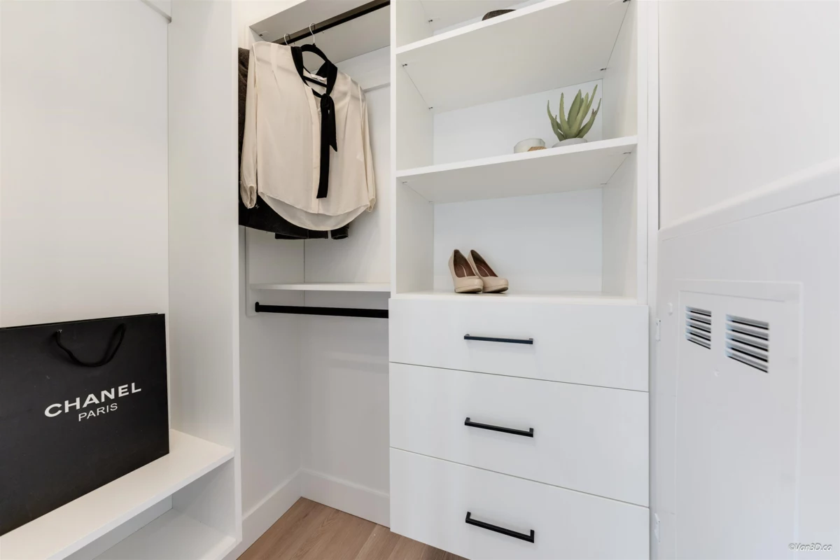 Loft / Bonus Room Photo of 2 3121 E 46th Avenue, Vancouver, BC