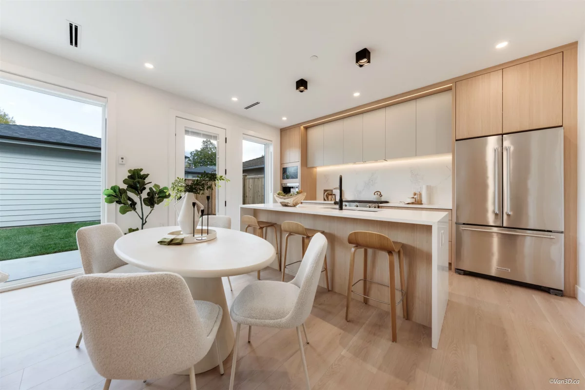 Pantry Photo of 2 3121 E 46th Avenue, Vancouver, BC