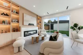 2 3121 E 46th Avenue, Vancouver, BC