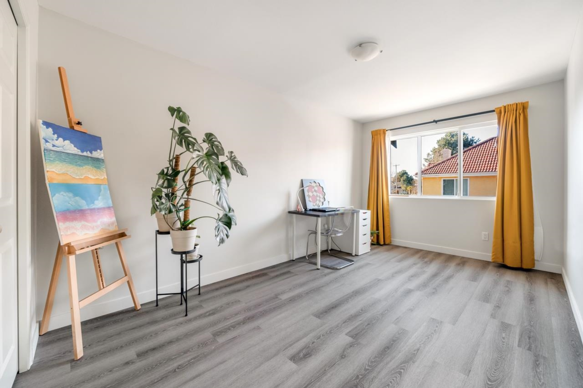 Bedroom 2 Photo of 2 8271 Francis Road, Richmond, BC