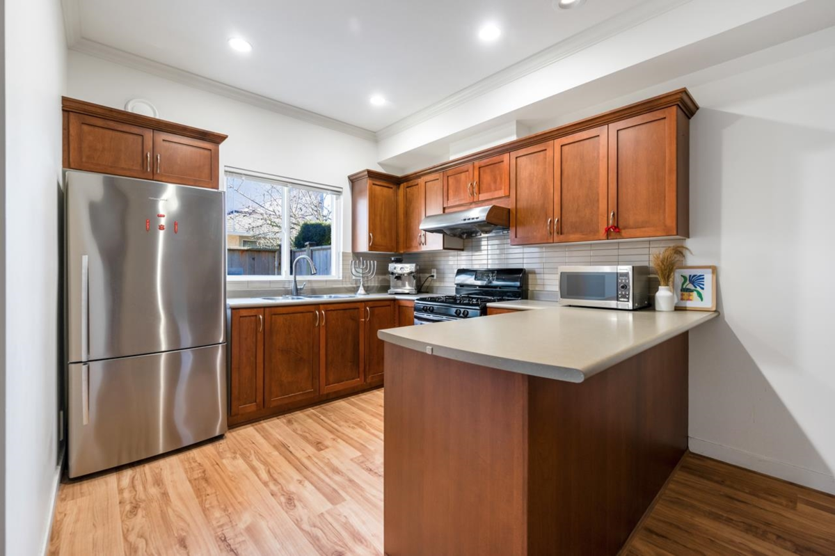 Dining Area Photo of 2 8271 Francis Road, Richmond, BC
