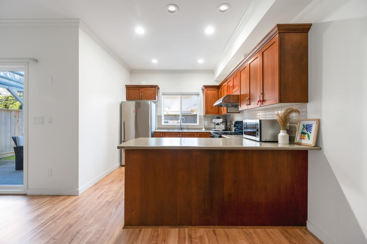 Family Room Photo of 2 8271 Francis Road, Richmond, BC