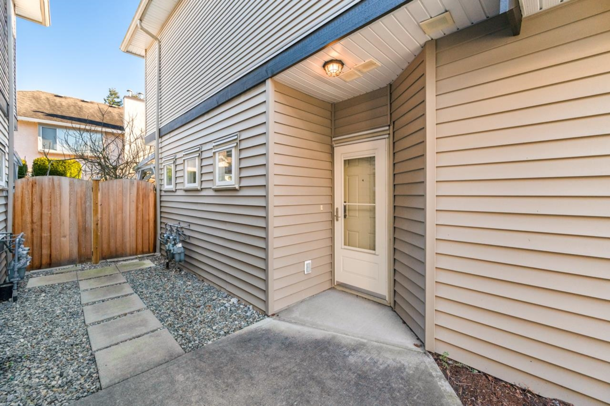 Laundry Room Photo of 2 8271 Francis Road, Richmond, BC
