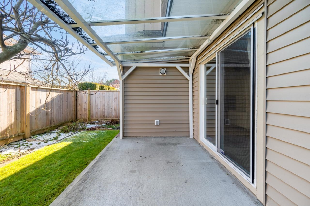 Loft / Bonus Room Photo of 2 8271 Francis Road, Richmond, BC