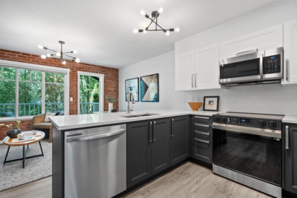 129 12711 64 Avenue, Surrey, BC, Surrey — Townhouse for sale