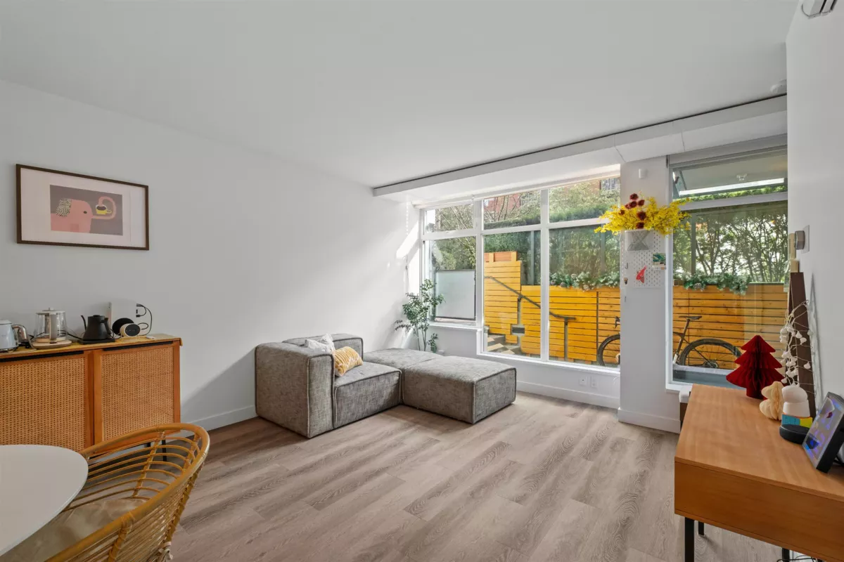 Bedroom 2 Photo of 2405 Heather Street, Vancouver, BC