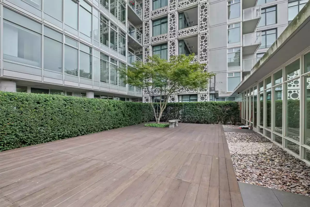 Outdoor Patio Photo of 2405 Heather Street, Vancouver, BC