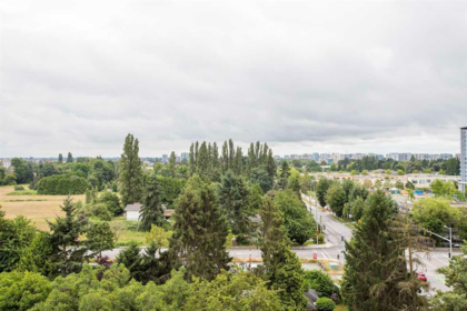 1101 8800 Hazelbridge Way, Richmond, BC