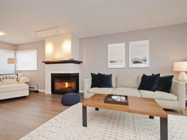 2136 Eastern Avenue, North Vancouver, BC, Central Lonsdale — 3 bed townhouse for sale