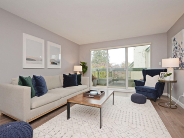 2136 Eastern Avenue, North Vancouver, BC, North Vancouver — Townhouse for sale