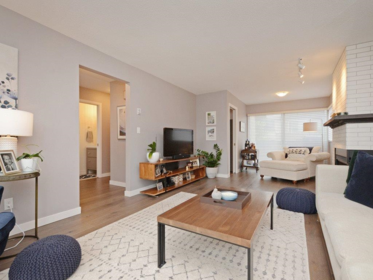 2136 Eastern Avenue, North Vancouver, BC, North Vancouver — Townhouse for sale