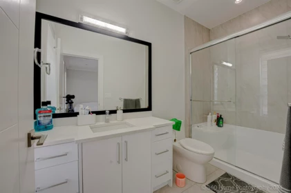 Primary Bathroom Photo of 9093 Buchanan Place, Surrey, BC