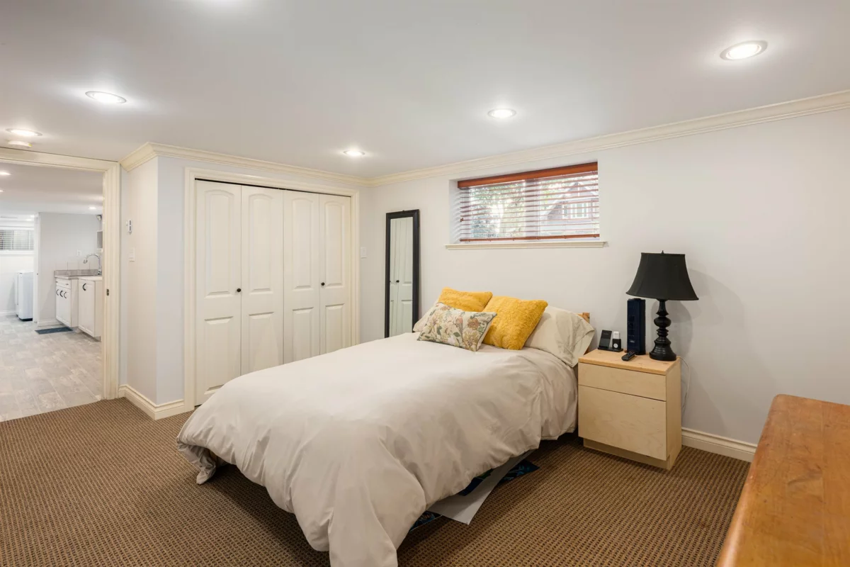 Hallway Photo of 3658 Loraine Avenue, North Vancouver, BC