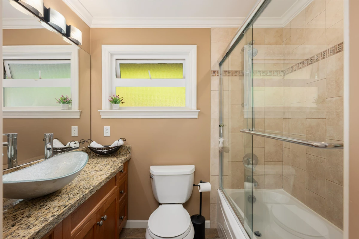 Office / Den Photo of 3658 Loraine Avenue, North Vancouver, BC