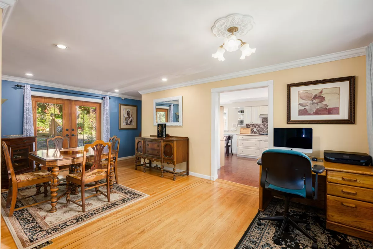 Pantry Photo of 3658 Loraine Avenue, North Vancouver, BC