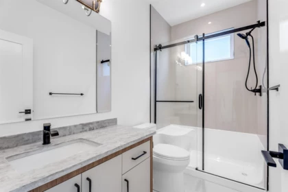 Walk-In Closet Photo of 27144 35th Avenue, Langley, BC