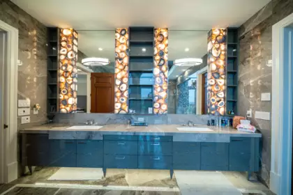 Guest Bathroom Photo of 11400 No. 2 Road, Richmond, BC