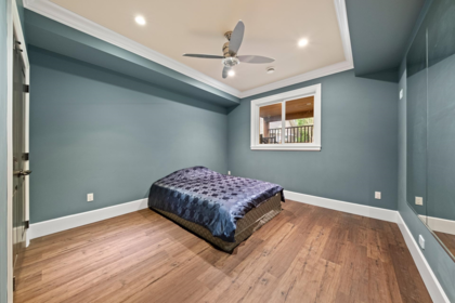 Hot Tub / Spa Photo of 14072 32a Avenue, Surrey, BC