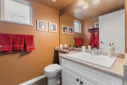 Basement Recreation Room Photo of 1330 Cimarron Drive, Coquitlam, BC