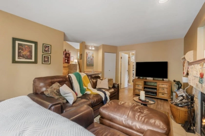 Kitchen Photo of 1330 Cimarron Drive, Coquitlam, BC