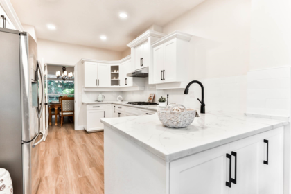 103 15350 Sequoia Drive, Surrey, BC, Surrey — Townhouse for sale