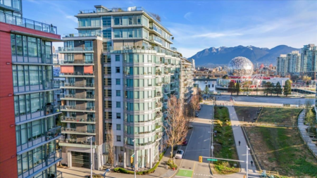 404 1633 Ontario Street, Vancouver, BC, False Creek — 1 bed apartment/condo for sale