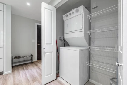 Guest Bathroom Photo of 1608 6638 Dunblane Avenue, Burnaby, BC