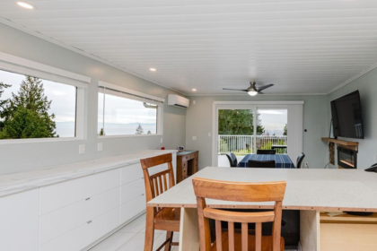Breakfast Nook Photo of 1405 Velvet Road, Gibsons, BC