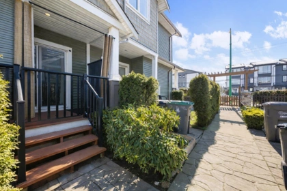 1 19299 72 Avenue, Surrey, BC, Surrey — Townhouse for sale