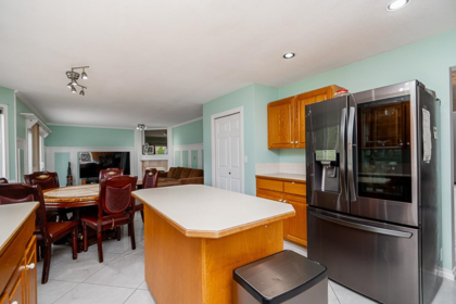 Breakfast Nook Photo of 16089 80 Avenue, Surrey, BC
