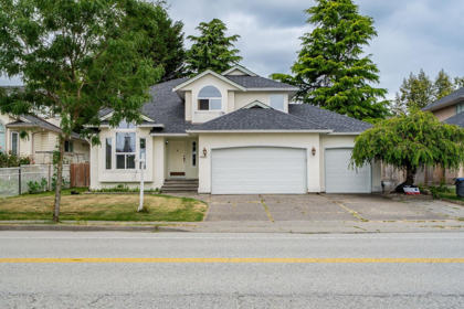 16089 80 Avenue, Surrey, BC, Fleetwood Tynehead — 5 bed single family residence for sale