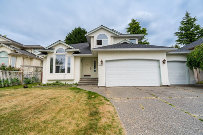 Hot Tub / Spa Photo of 16089 80 Avenue, Surrey, BC
