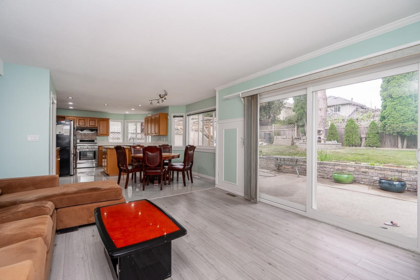 Laundry Room Photo of 16089 80 Avenue, Surrey, BC