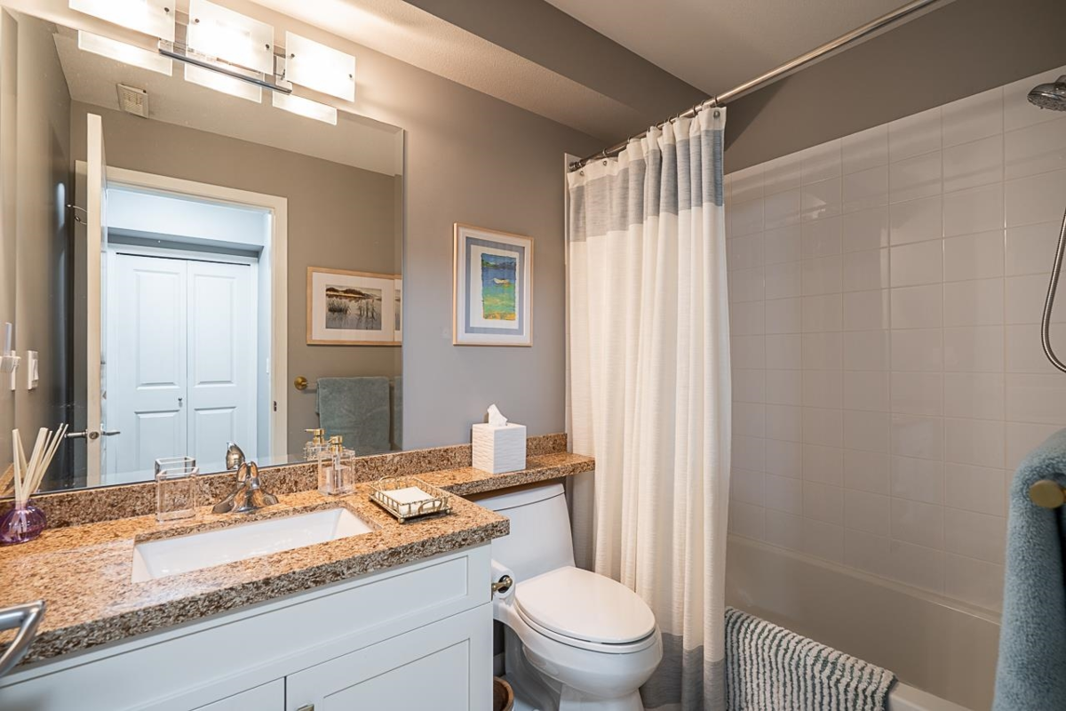 Front Yard Photo of 35 3363 Rosemary Heights Crescent, Surrey, BC