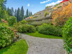 305 1500 Ostler Court, North Vancouver, BC