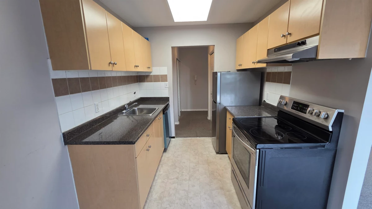 Kitchen Photo of 339 8091 Ryan Road, Richmond, BC